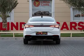 Hyundai Elantra / Avante 2023