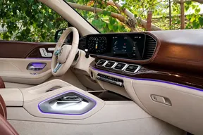 Mercedes-Benz Maybach GLS 600 2023
