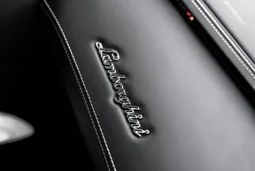 Lamborghini Aventador 2015