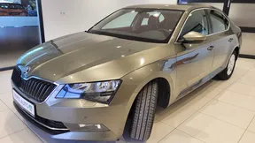 Škoda Superb 2015