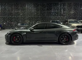 Porsche Taycan GTS 2023