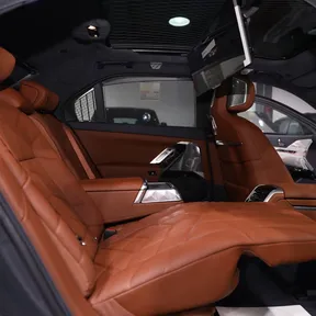 BMW 7 Series M760L 2026