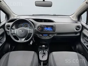Toyota Yaris 2015
