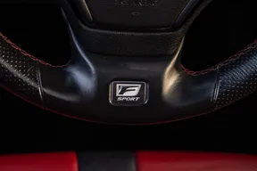 Lexus UX 200 2022