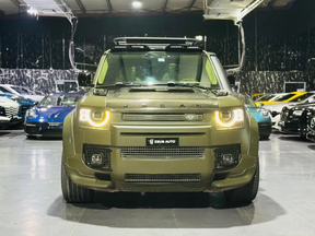 Land Rover Defender 110 2022