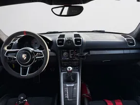 Porsche Cayman 718 GT4 2016