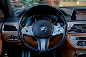 BMW 7 Series 740L 2021