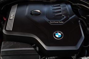 BMW 3 Series 330 2019