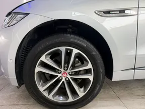 Jaguar F-Pace 2019