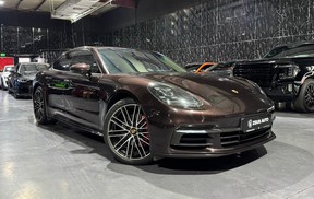 Porsche Panamera 4 Executive 2018