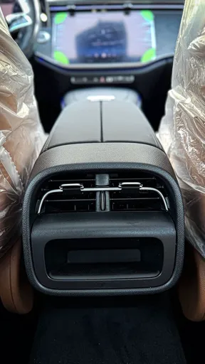 Mercedes-Benz E-Class 300 2026