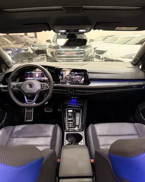 Volkswagen Golf 2023