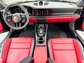 Porsche 911 Carrera GTS 2025