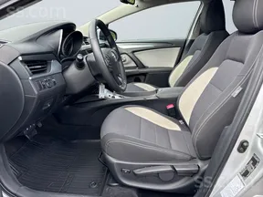 Toyota Avensis 2016