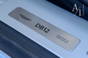Aston Martin DB12 2024