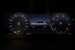 Land Rover Defender 110 2023