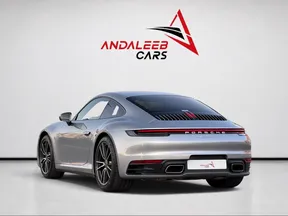 Porsche 911 Carrera 4 2024