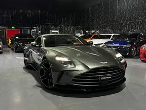 Aston Martin Vantage 2025