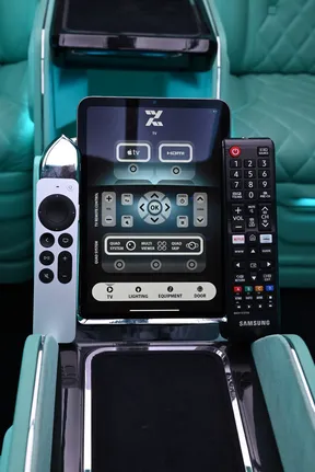Mercedes-Benz V-Class 2023