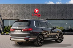 BMW X7 40 2020