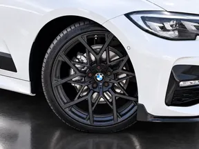 BMW 3 Series 320 2020