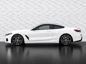 BMW 8 Series M850 2021
