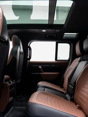 Land Rover Defender Octa 2026