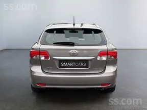 Toyota Avensis 2015