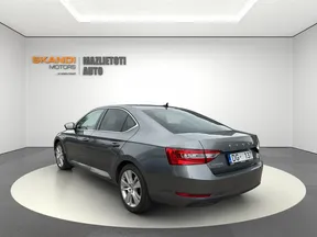 Škoda Superb 2022