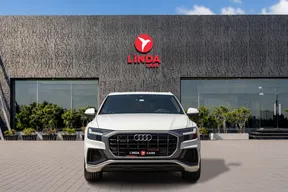 Audi Q8 2023