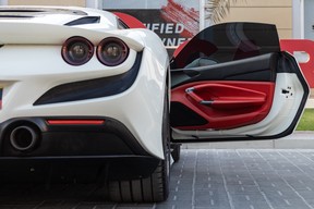 Ferrari F8 Tributo 2021