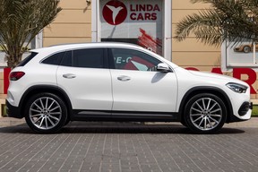 Mercedes-Benz GLA 200 2021